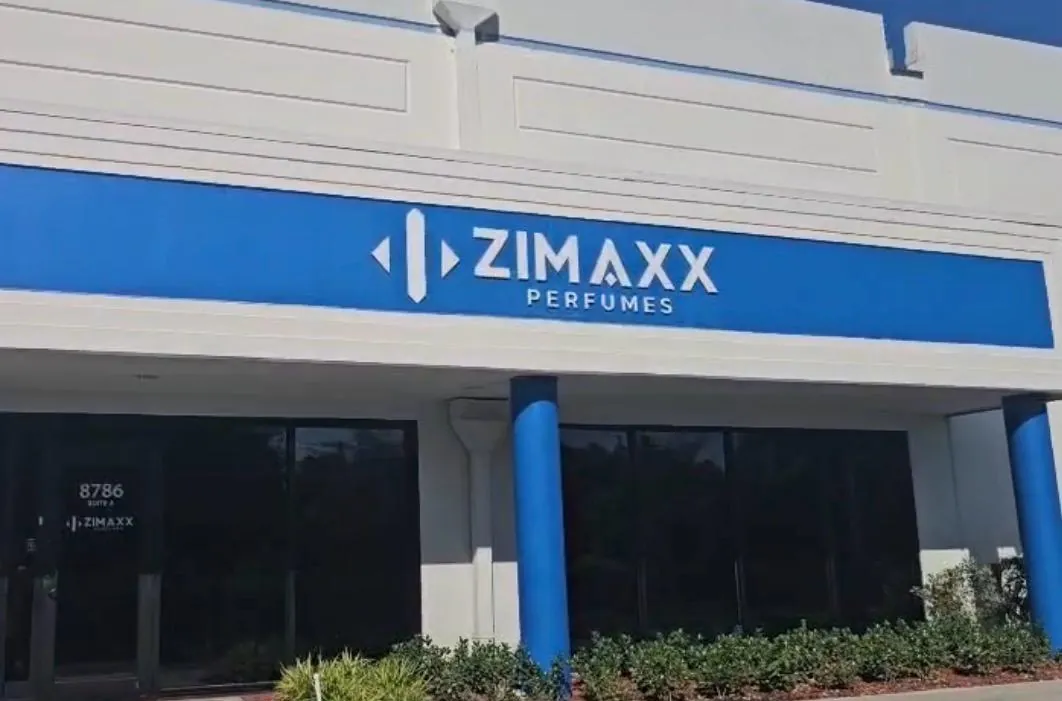 Zimaxx Perfumes building sign with dimensional letters and logo